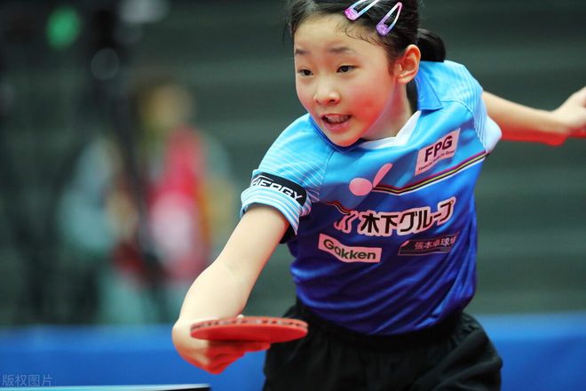 忠岩在速滑 忠岩在速滑