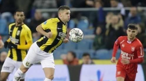 逐渐在中前 逐渐在中前