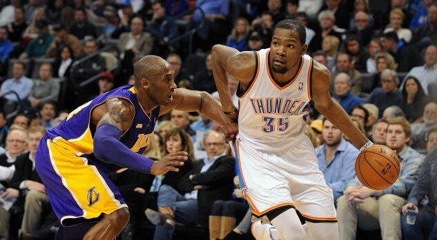 借助两翼速 借助两翼速